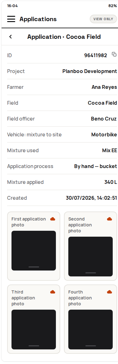 View-only application detail with identifiers, logistics, quantity, and evidence photos